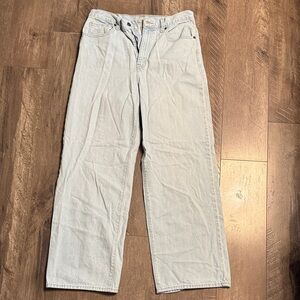 Levi’s Straight Leg Jeans